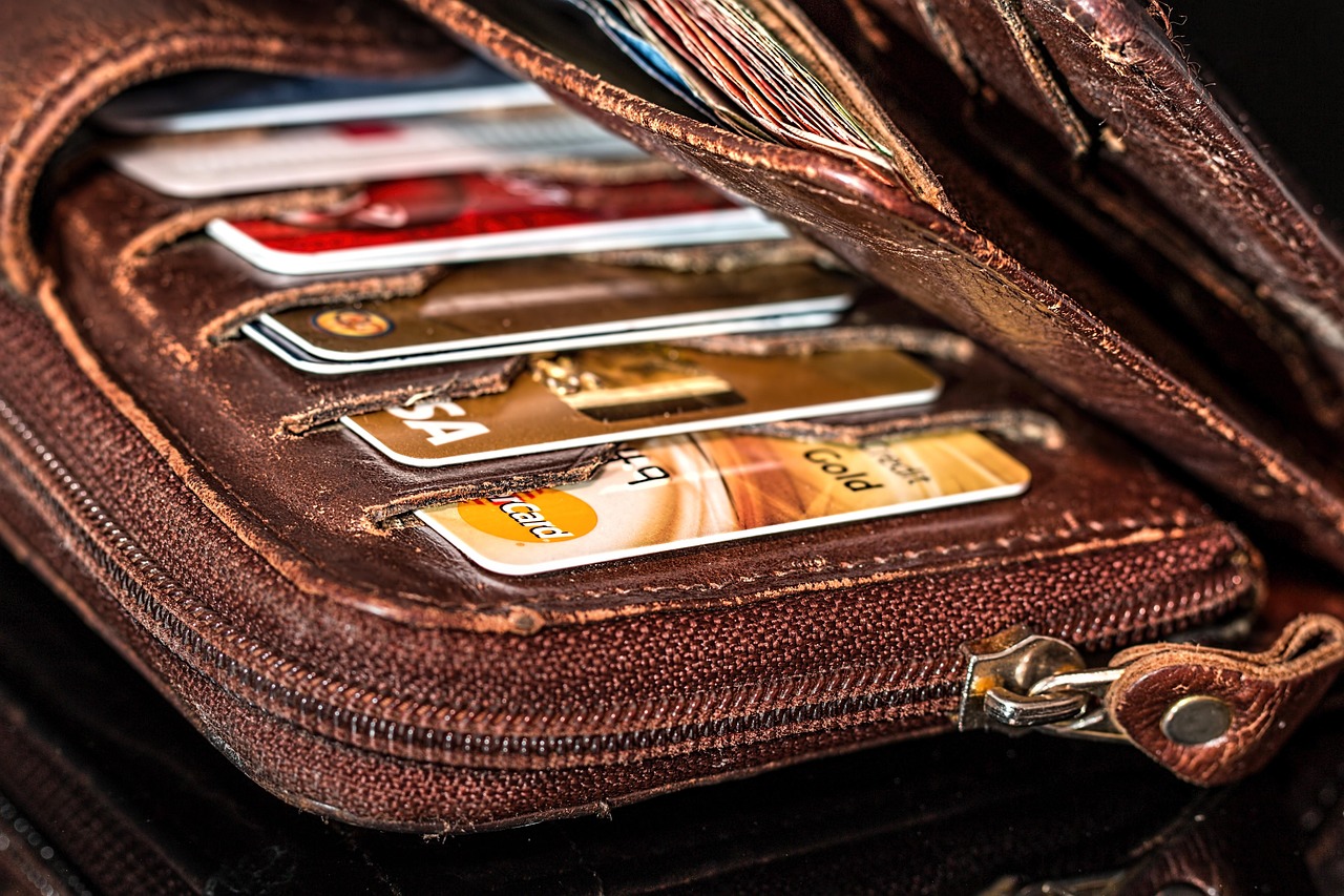 Credit Card Consolidation: Eligibility & Credit Impact