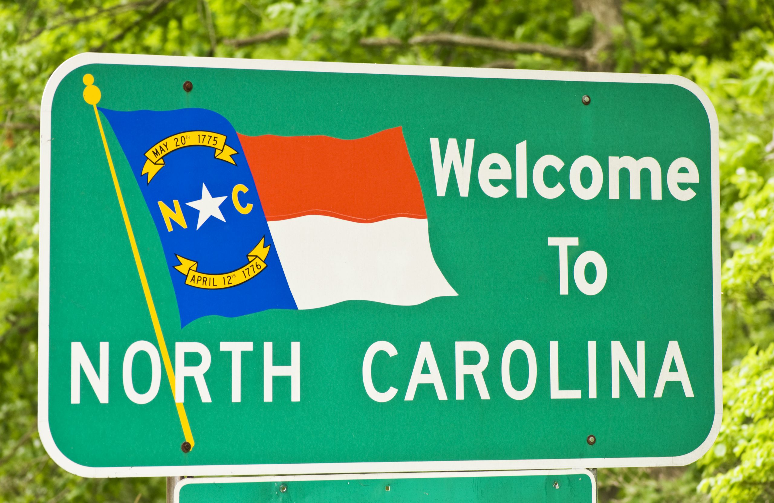 Infographic showing the 10 cheapest places to live in North Carolina.