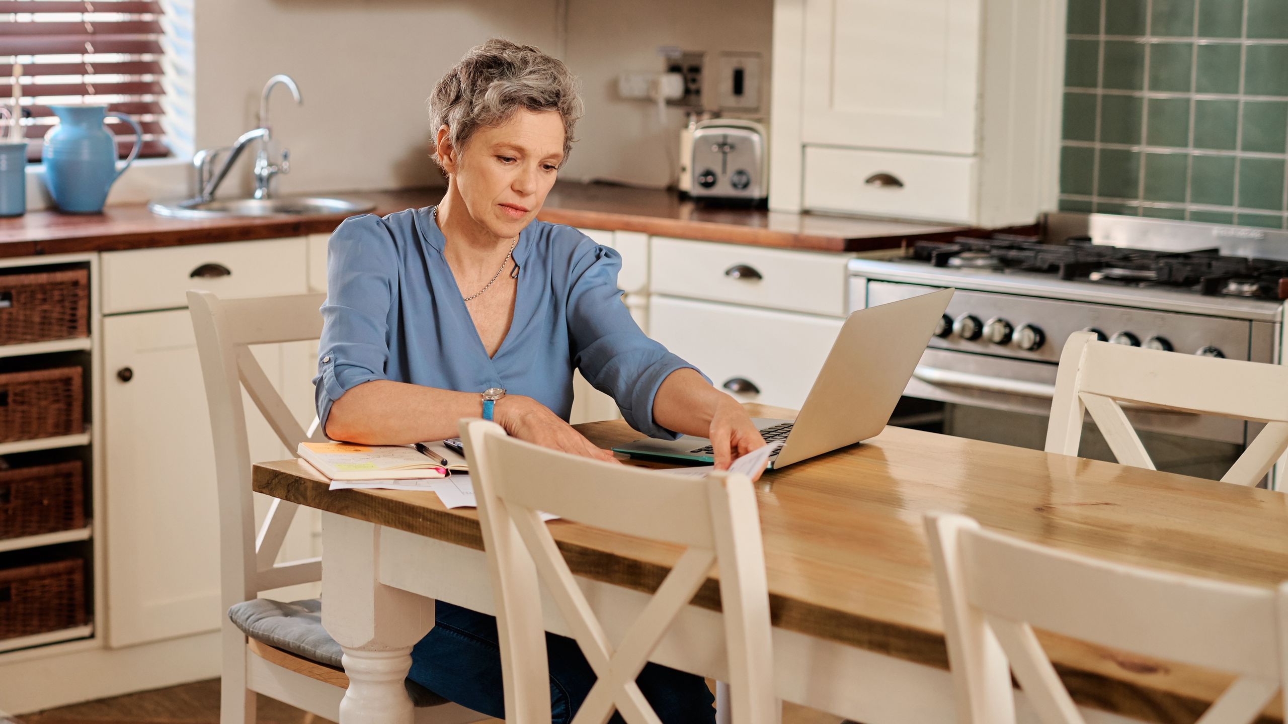 A wealth management expert preparing a detailed Roth conversion plan for a client.